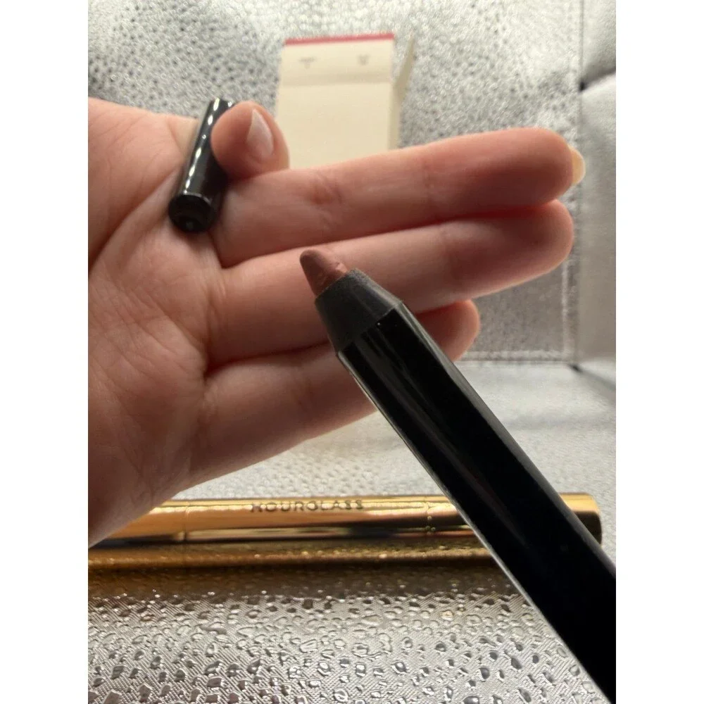 Hourglass discontinued sculpt